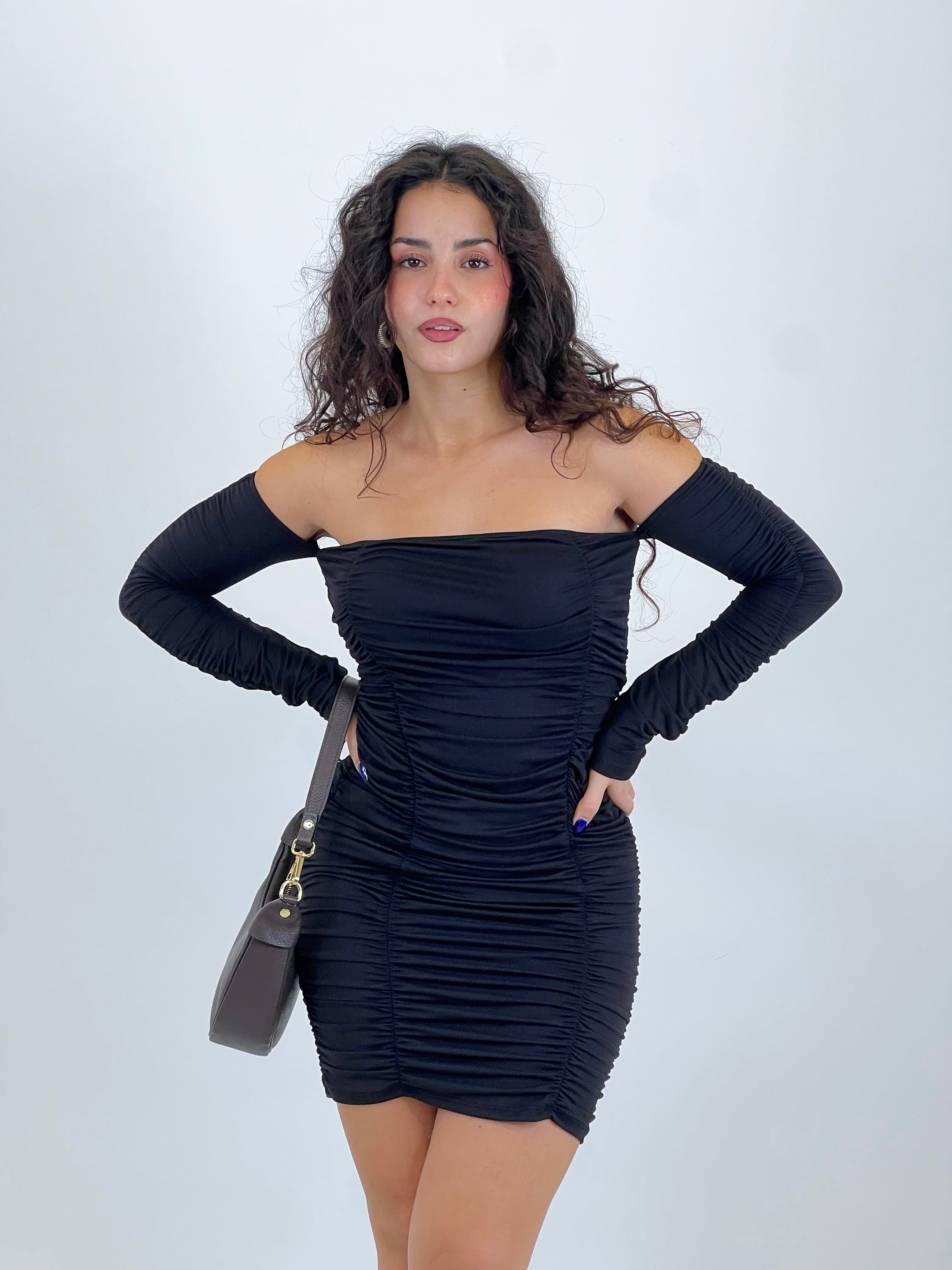 Vestido frunces cuello barco