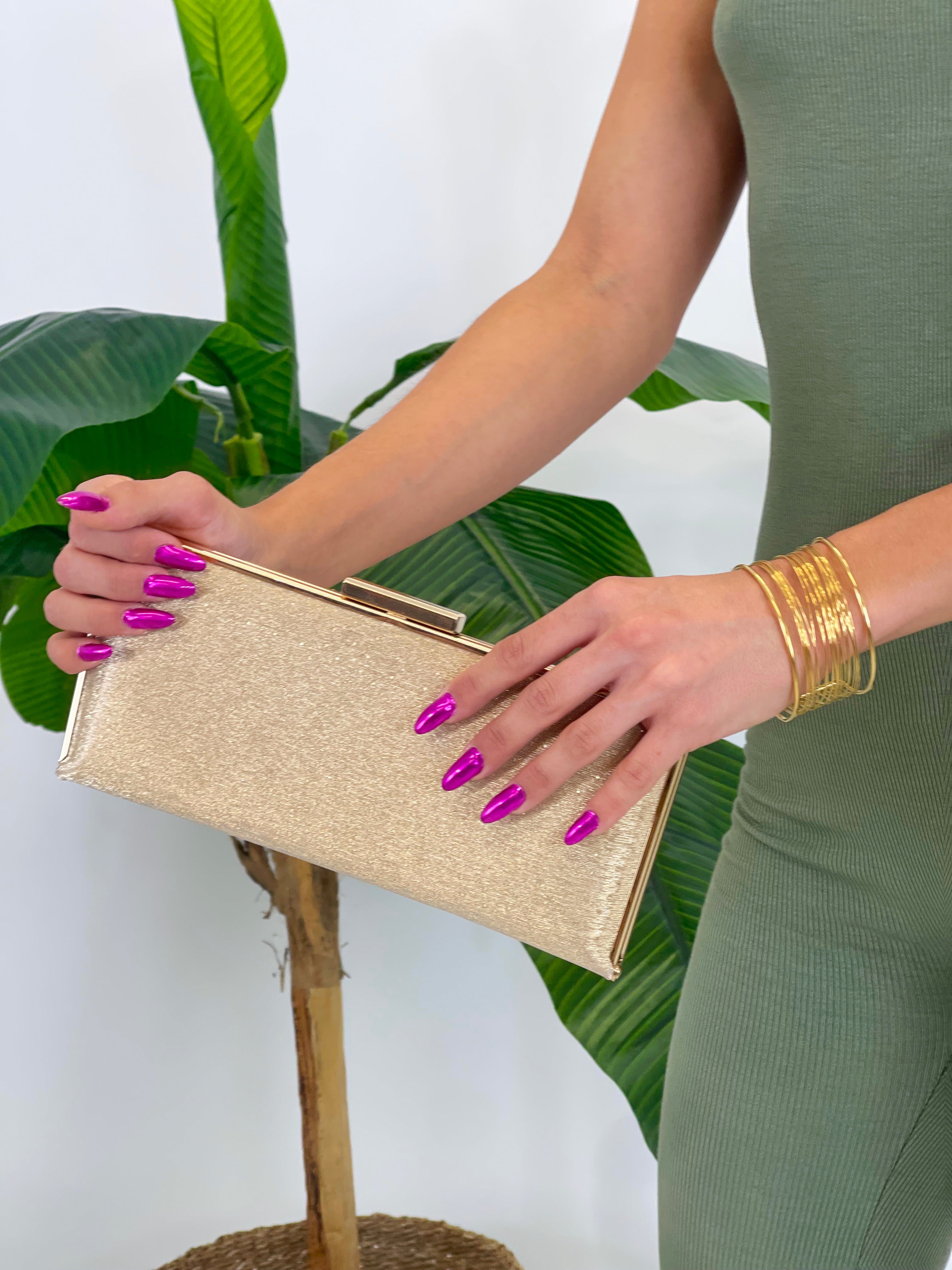 Brazalete hilos Horus